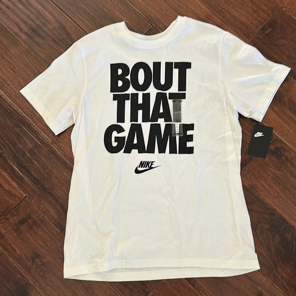 Nike “Bout that Game” Crew Neck Tee Sz L